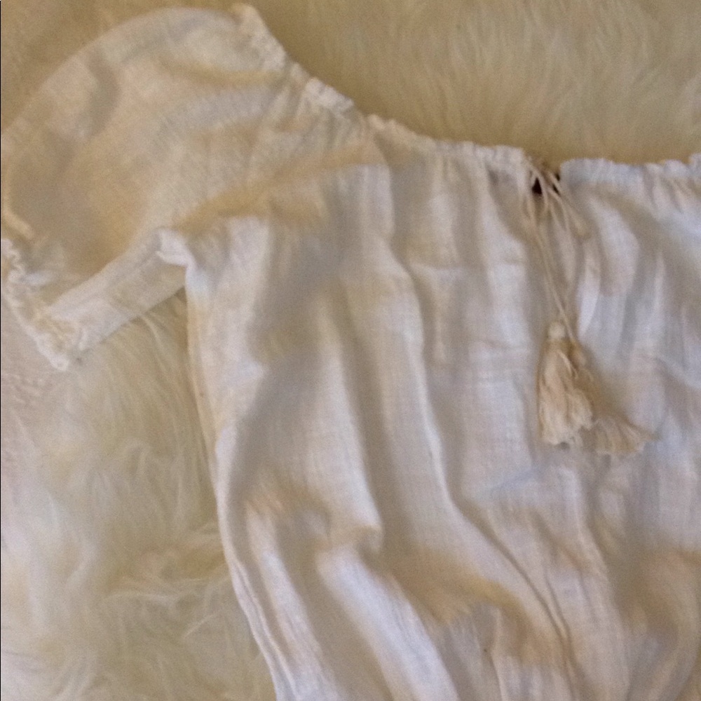 100% Cotton Off shoulder tassel tie blouse - Picture 5 of 6